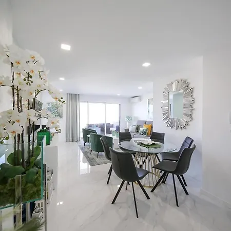 Beautiful Apartment, Close To The Beach! * נאזרה